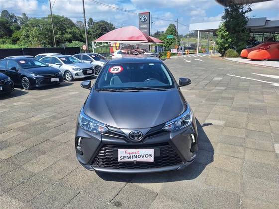 TOYOTA YARIS 1.5 16V FLEX SEDAN XS CONNECT MULTIDRIVE